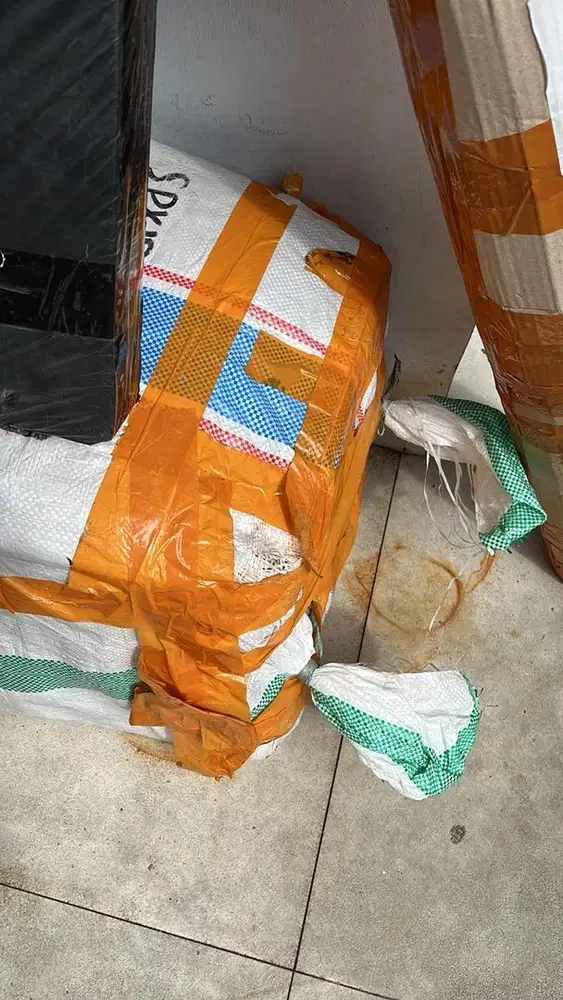 Freelance packing barang online