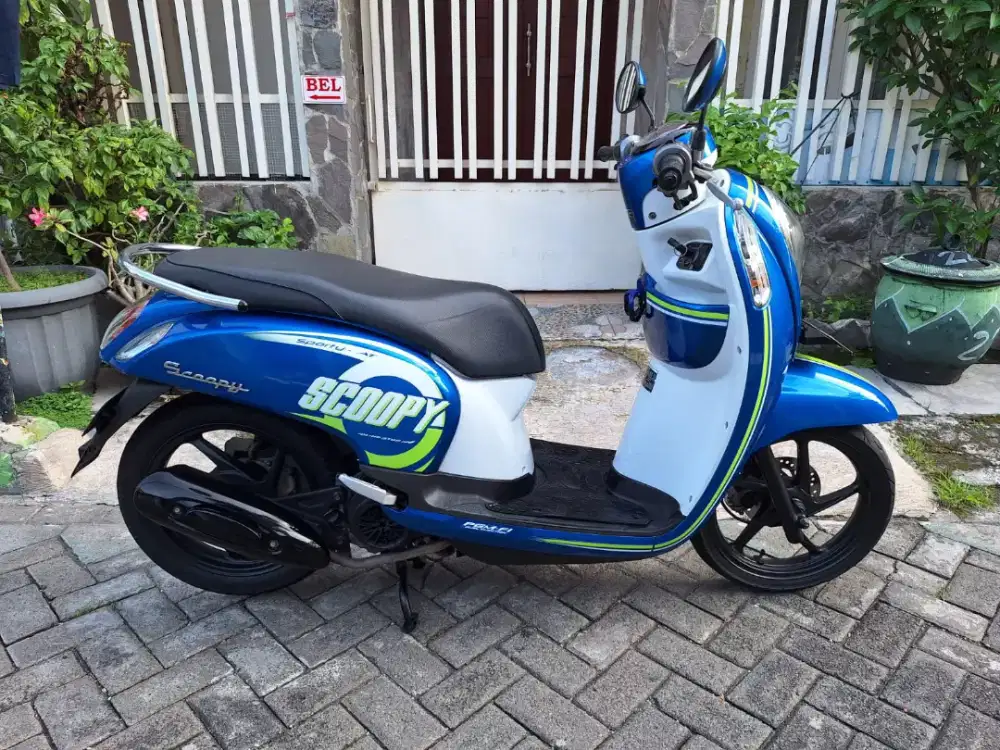Jual cpt scoopy 2017 kondisi sgt bagus samsat kdg cowek