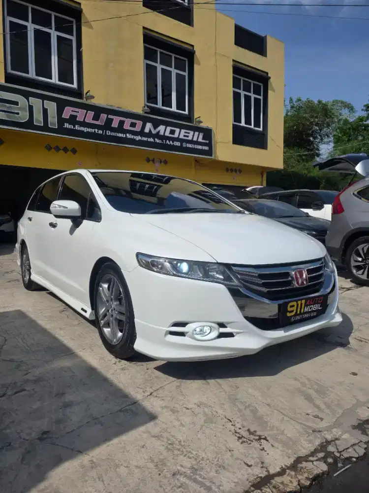 HONDA ODYSSEY RB3 2.4 I-VTEC AT TAHUN 2013