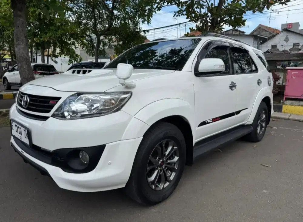 Fortuner VNT TRD AT Solar