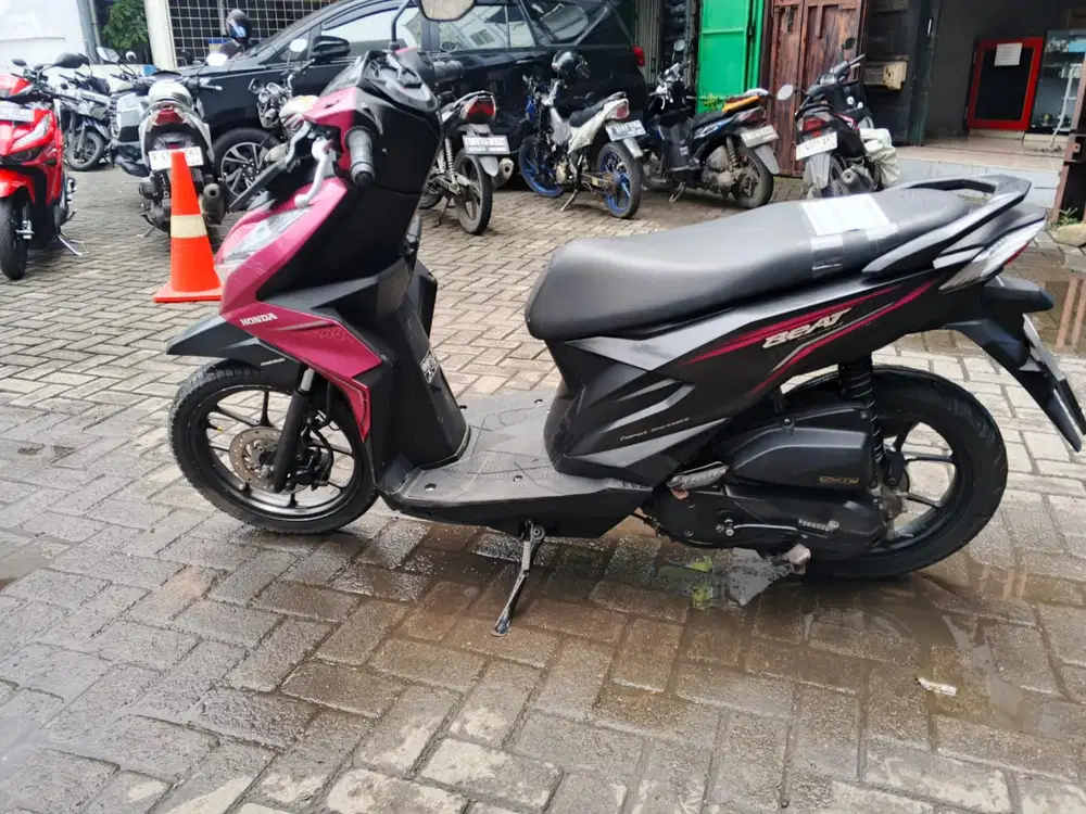 Beat CBS tahun 2020. Pajak hidup