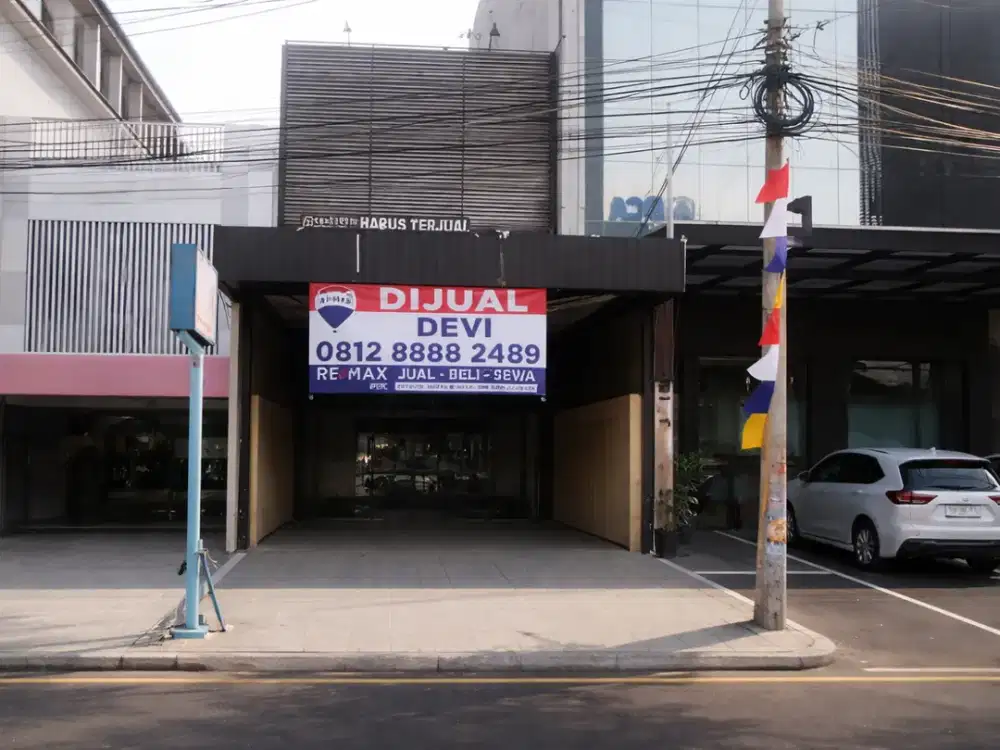 Turun Harga! Ruko Pluit Kencana 3Lt 5X30 Strategis Hadap Jalan Raya