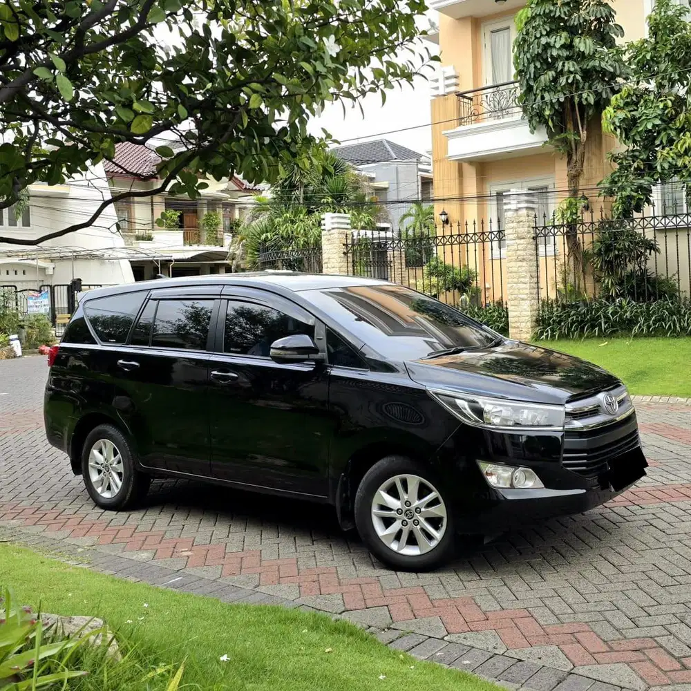 Toyota Innova Reborn G diesel AT 2020
