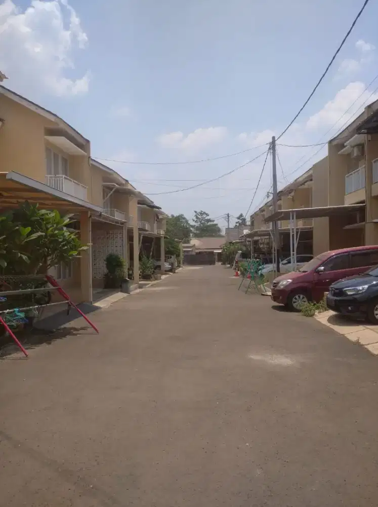 Disewakan Rumah 2lt Di green garden serpong 2 Cisauk