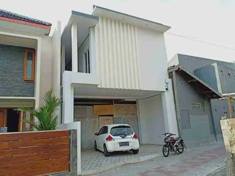 Jual Kos-kosan exklusif 10 kamar hanya 300 meter dari pakuwon Mall Jogja