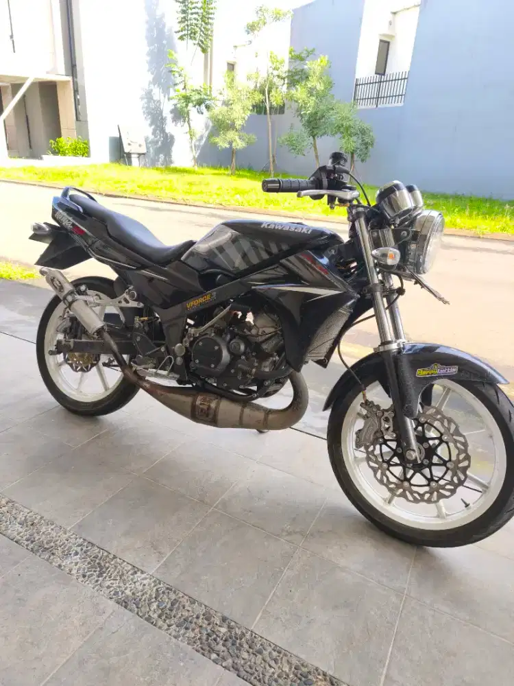 Kawasaki Ninja r convert ss