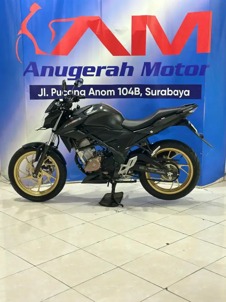 Honda Cb150r Street Fire Se Thn' 2017 Km 9Rb Anugerah Motor Pucang