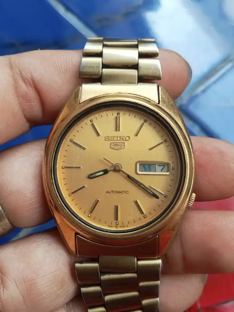 Jam tangan Seiko otomatis normal akurat