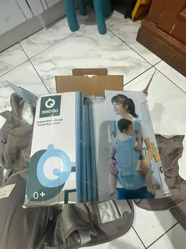 Preloved gendongan aiebao