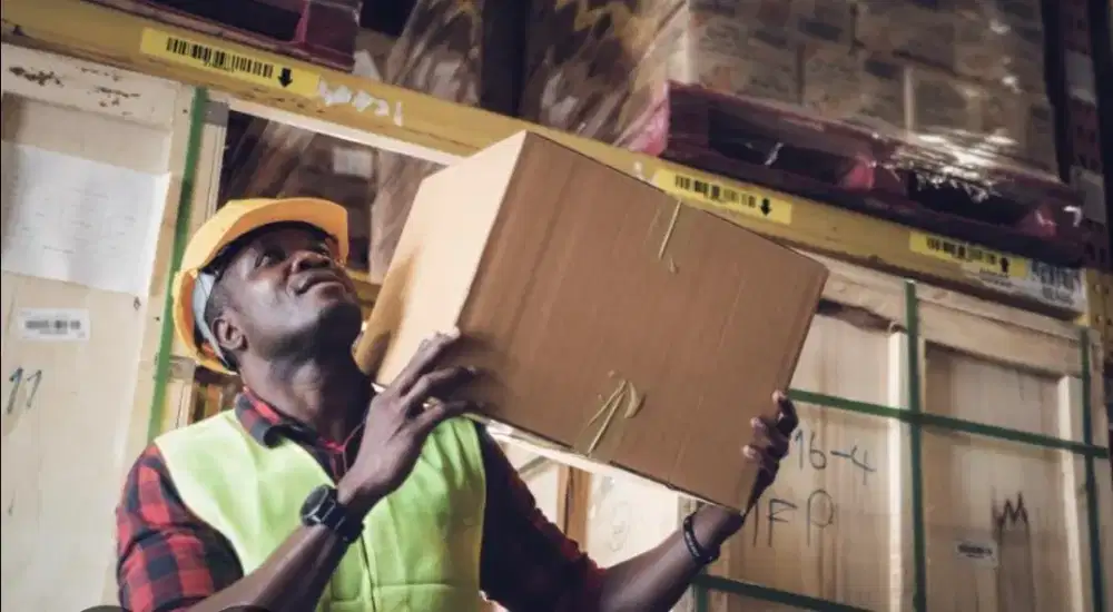 Staff Gudang Packer Sultan Packing