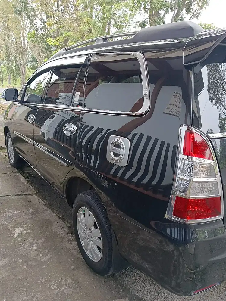 Toyota Kijang Innova 2014 Bensin