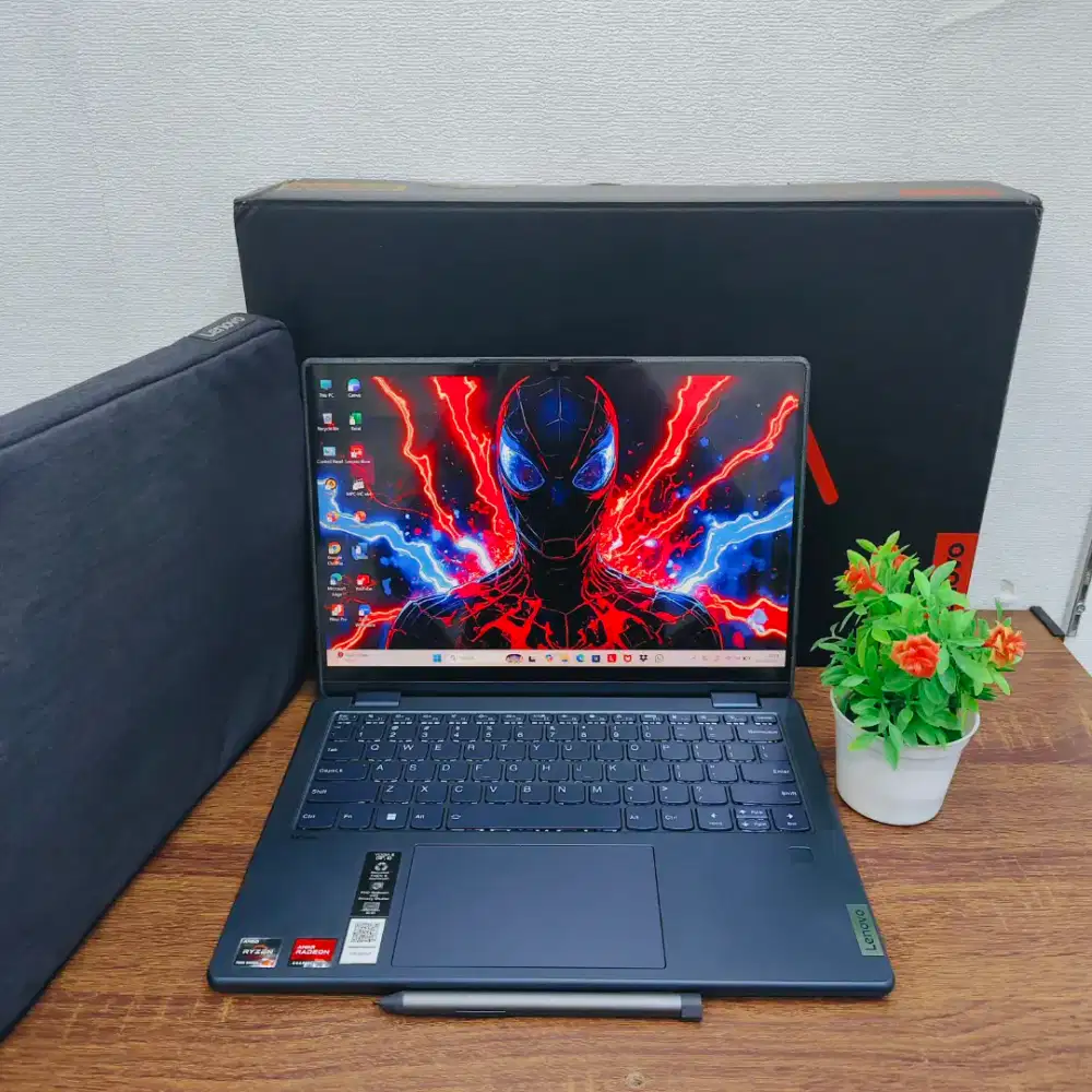 Lenovo yoga 6  AMD Ryzen 7-7730U Ram 16GB SSD 512GB Flip Fulset