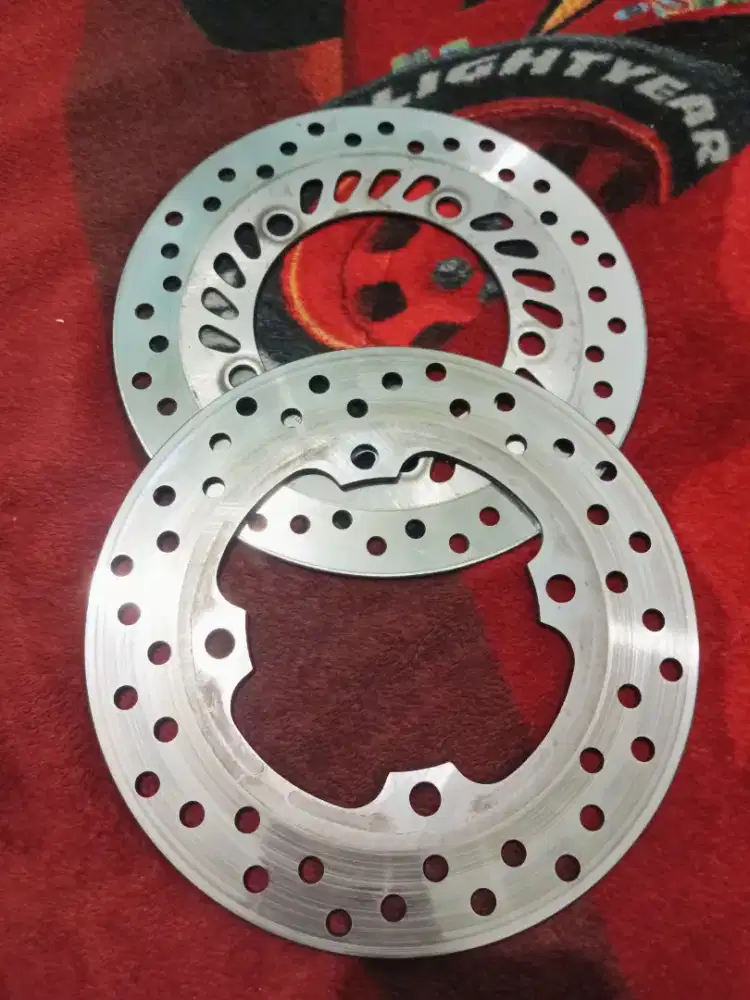 Disk cakram pcx 160 ori tebel