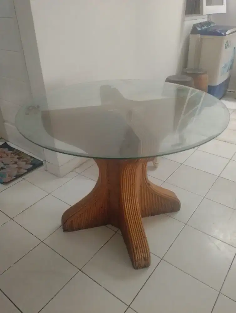 Dijual Meja Makan Antik