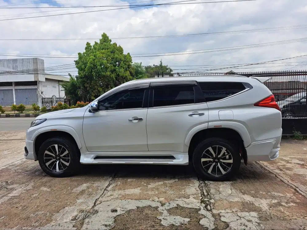 PAJERO DAKAR 4*2 ULT 2019