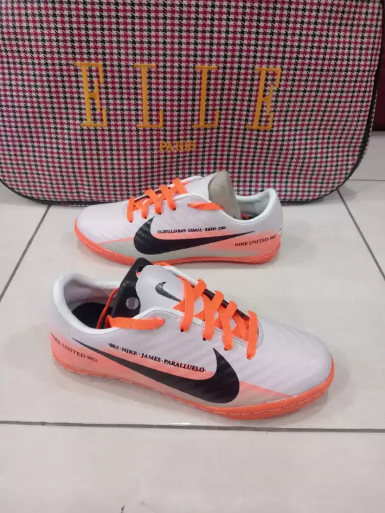 Sepatu futsal anak promo