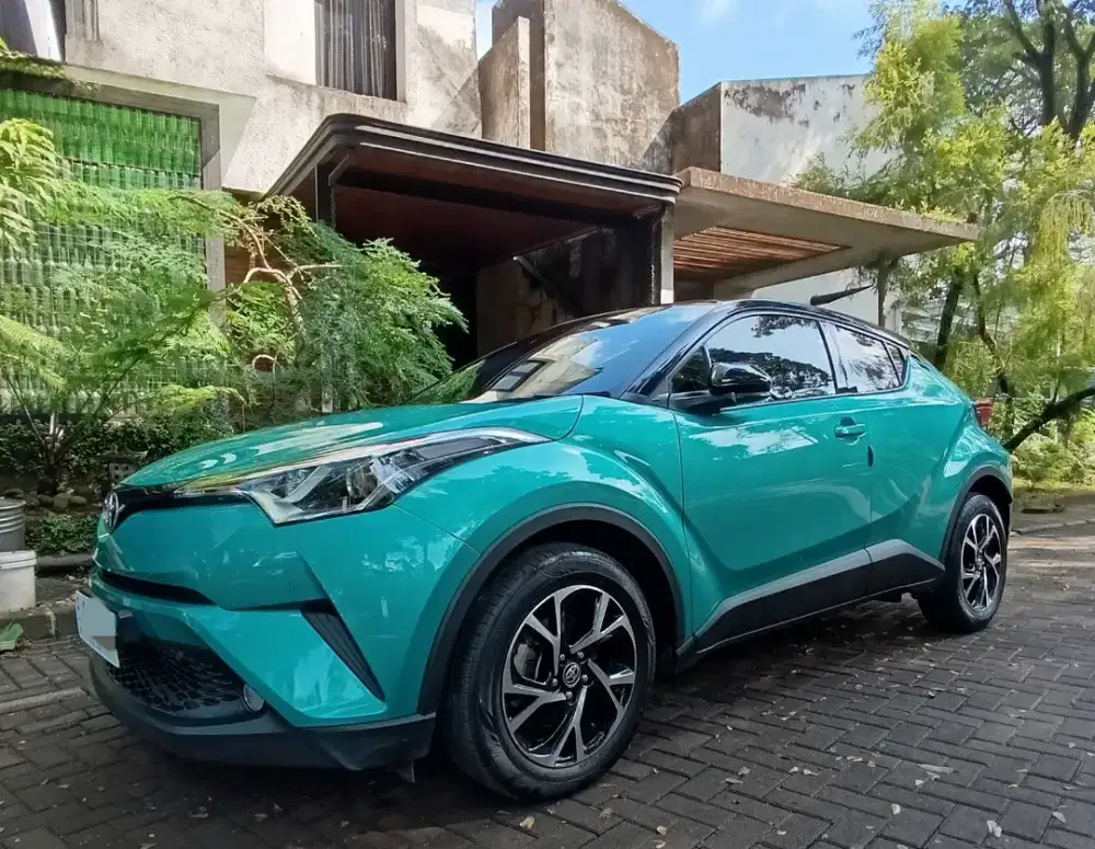 Cash Toyota CHR C-HR 2020 Bensin Low Km antik
