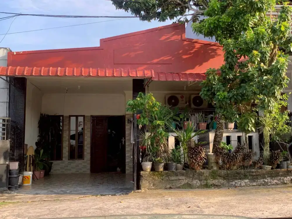 Di Jual Rumah di Taman Eirene Tiban