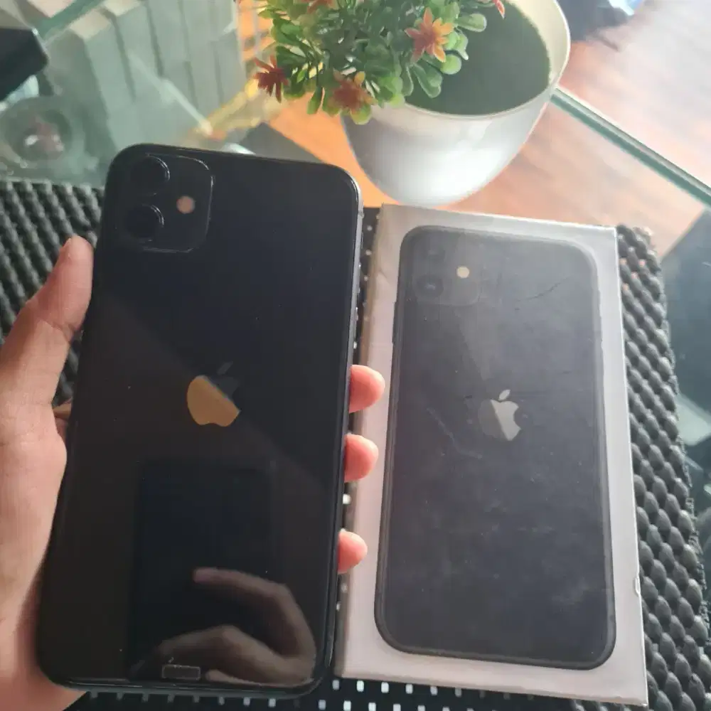 iPhone 11 128GB iBox Fullset – Original Indonesia Mulus Siap Pakai