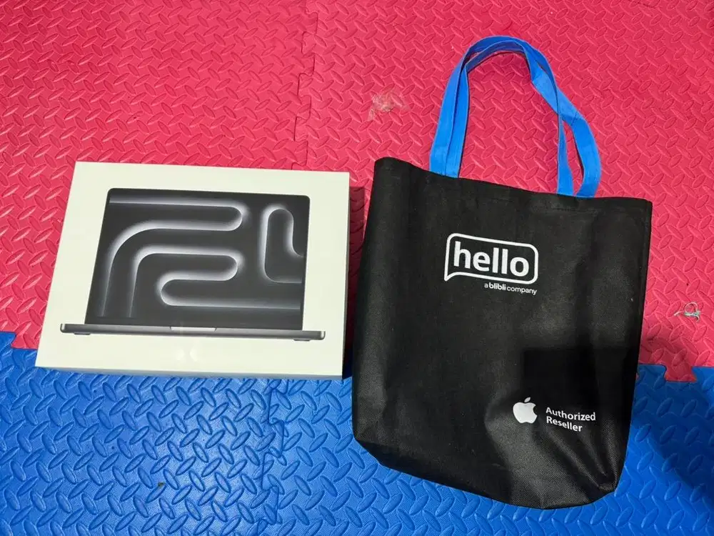 MACBOOK PRO M5 CHIP RAM 24gb SSD 1tb