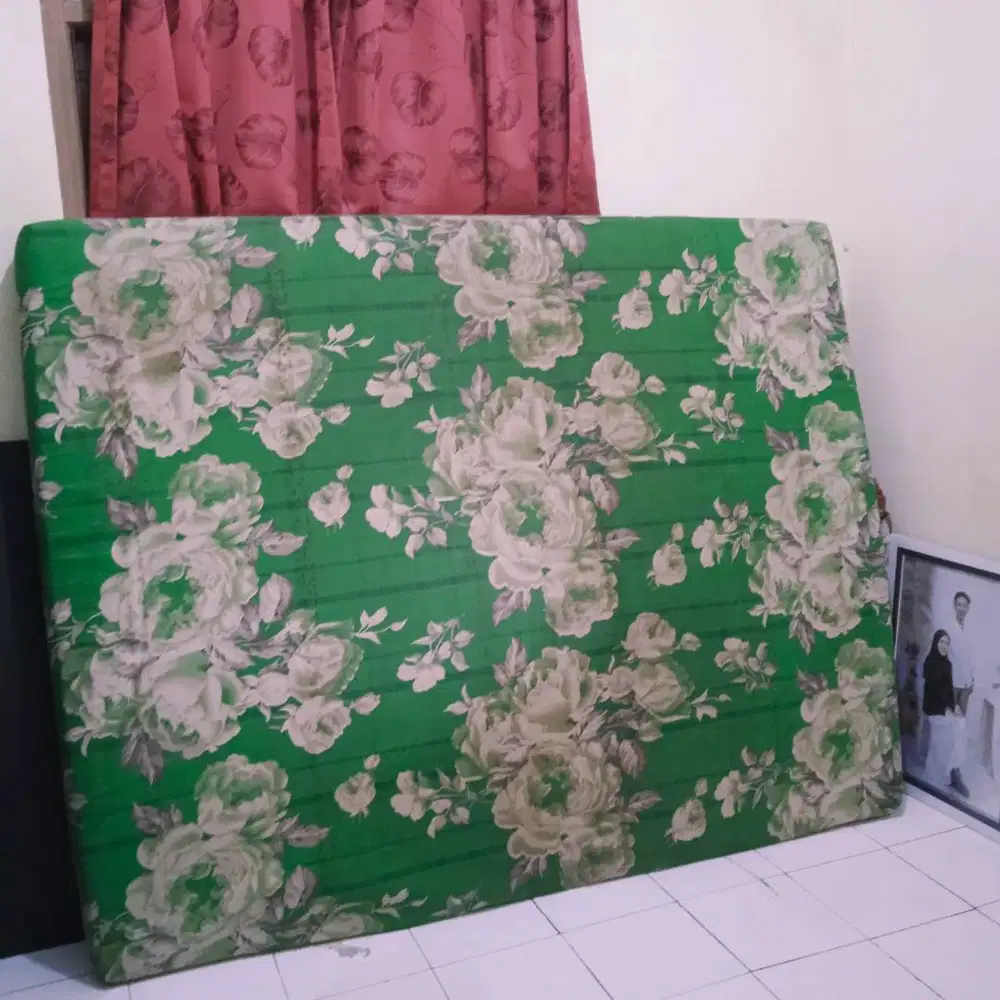 Kasur gratis queen size