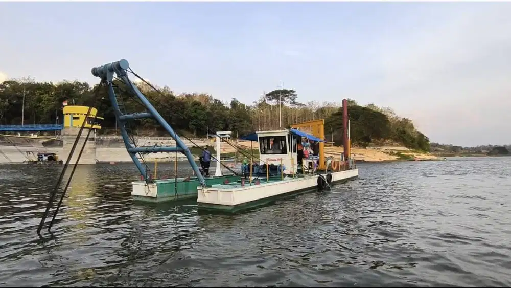 JASA PENGERUKAN DAN REKLAMASI SURABAYA JAWA TIMUr