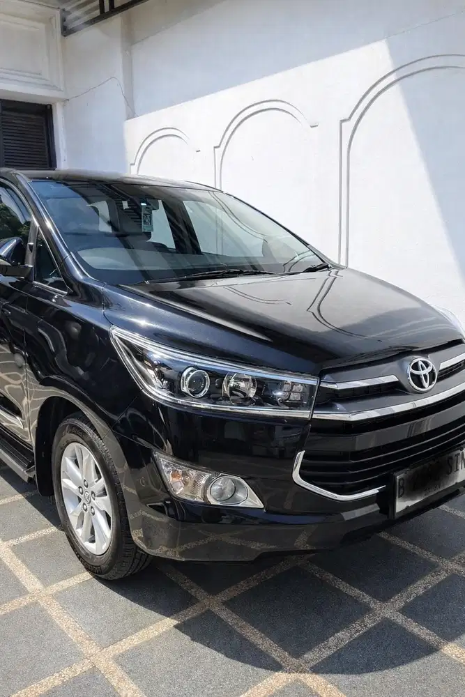 Toyota Kijang Innova 2.4 V AT Diesel