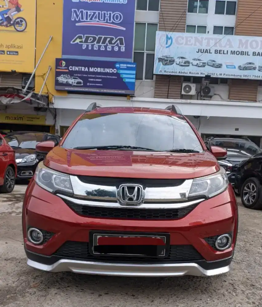 BRV E Prestige AT 2017 / 2018 istimewa dp 23 jt