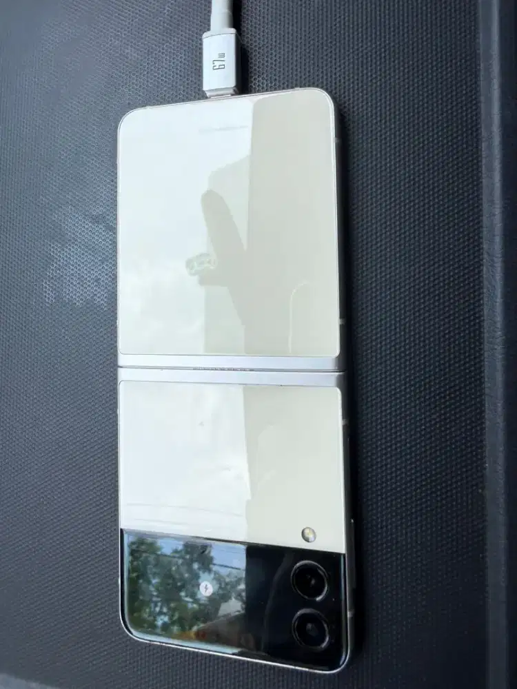 Samsung Flip 3 Mati Total