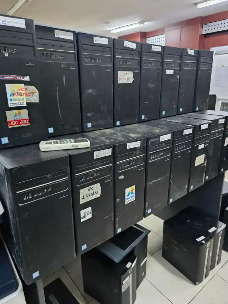 DICARI Komputer & laptop