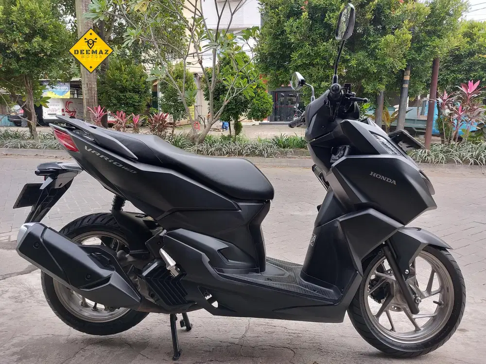 (DP 200 Rb)‼️ Honda Vario 160 CBS Hitam Mulus 2023 Cash / Kredit