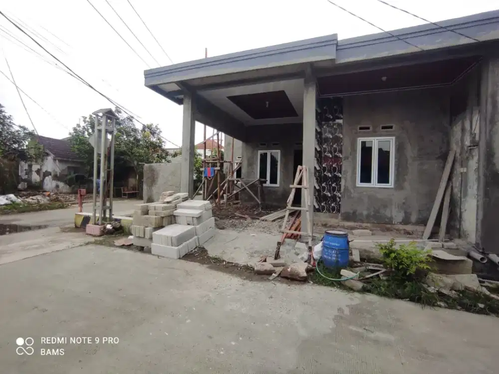 Dijual Luas 97 Meter Siap Huni