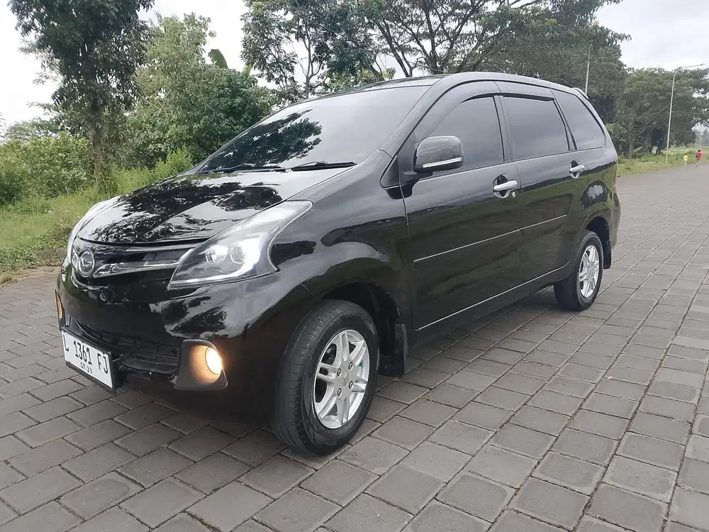 Daihatsu Xenia 2012 Bensin