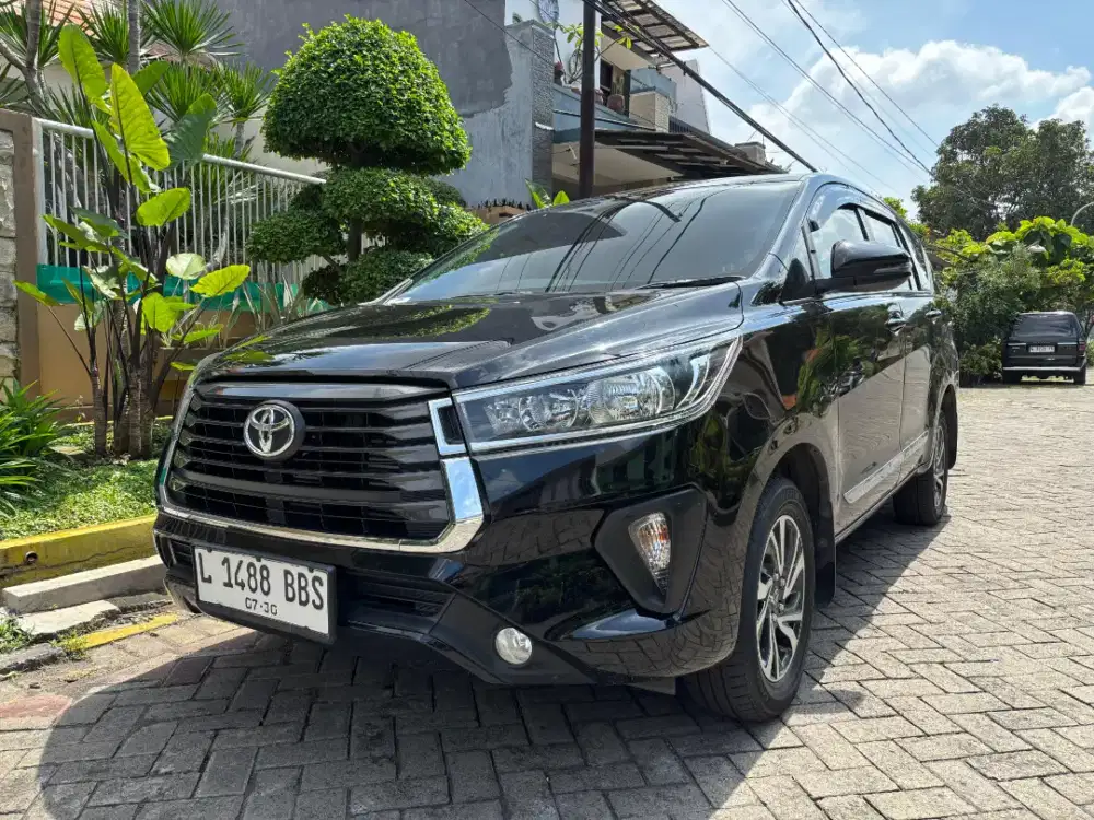 Toyota Innova Reborn 2025 Diesel Km 7 rb