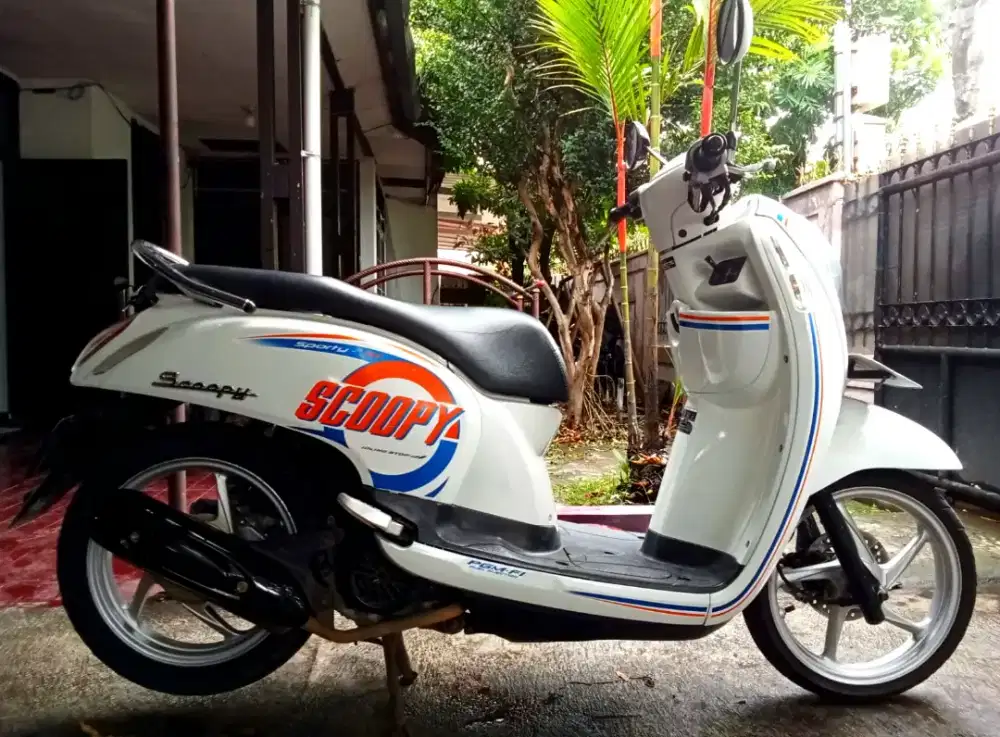 Honda Scoopy Fi 2016