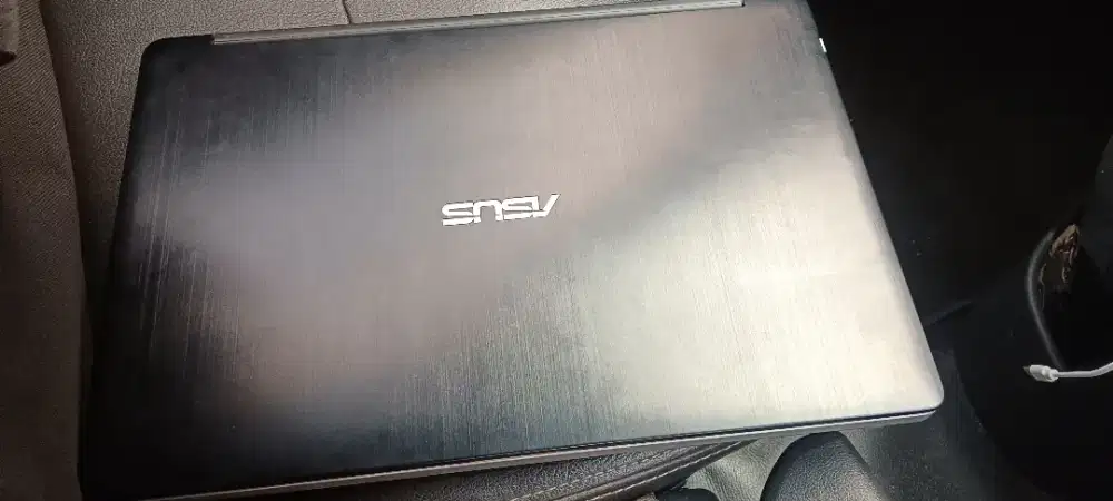 laptop asus i core 3