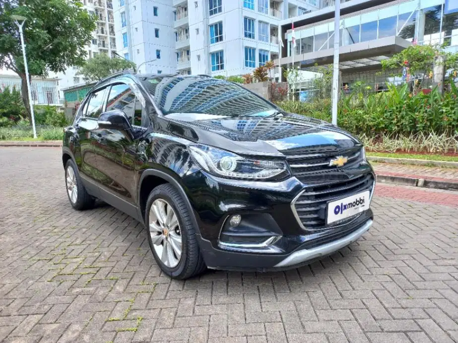 DP MURAH Chevrolet Trax 1.4 Premier Bensin-AT 2018 Hitam CKKLB