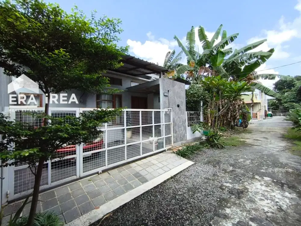 RUMAH DIJUAL DI GAWANAN COLOMADU DEKAT SMK PENERBANGAN BINA DIRGANTARA SURAKARTA