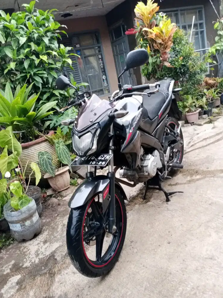 Yamaha new vixion plat z