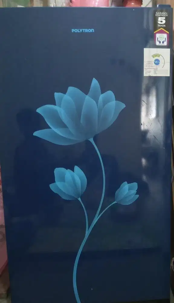 Kulkas Polytron