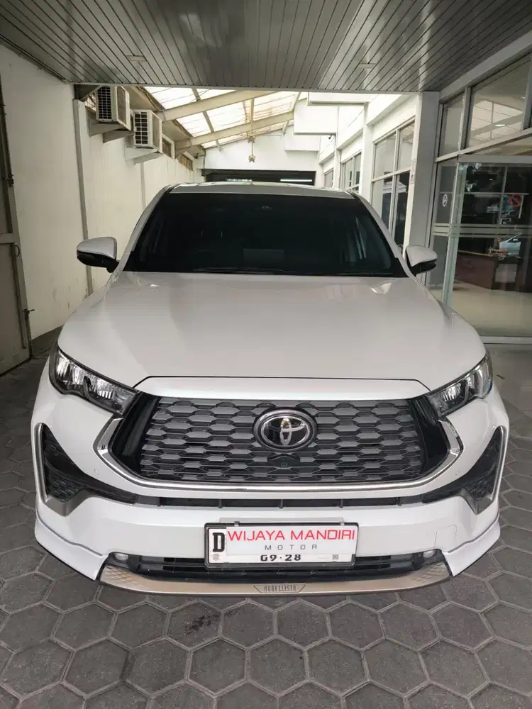 TOYOTA INNOVA ZENIX Q HV MODELISTA CVT 2023