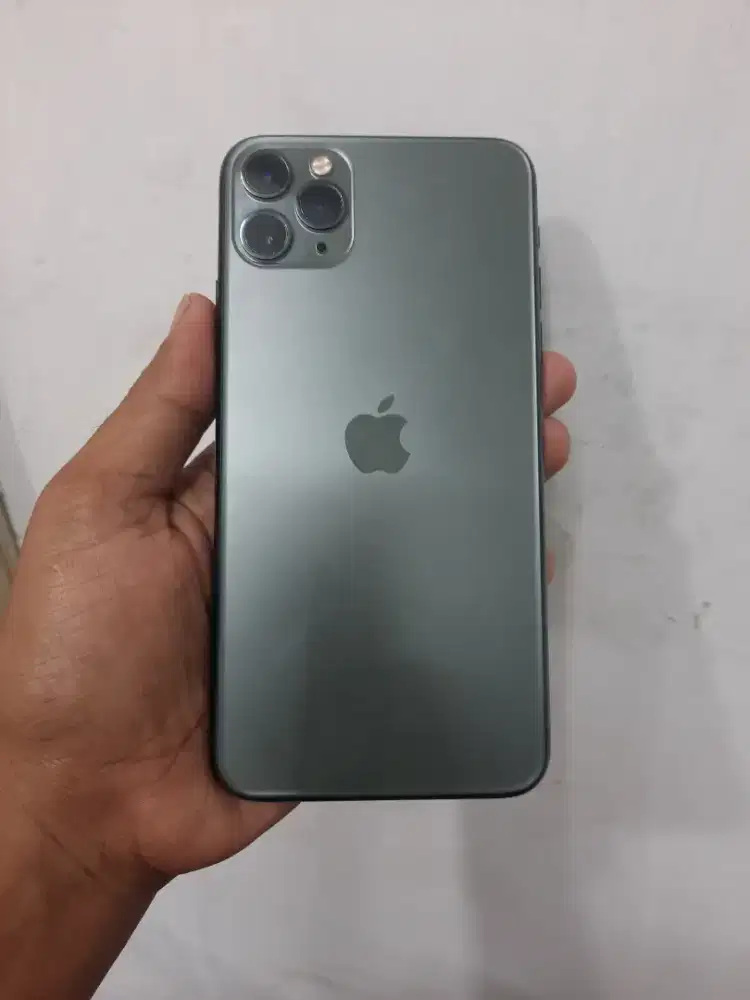 Iphone 11 pro max 512gb jaringan aman alias tdk berbayar