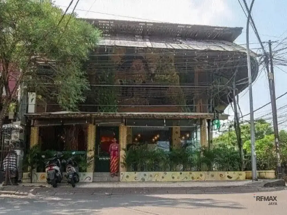Over Kontrak Resto Aktif 2 Lantai, di Seminyak, Kuta Area