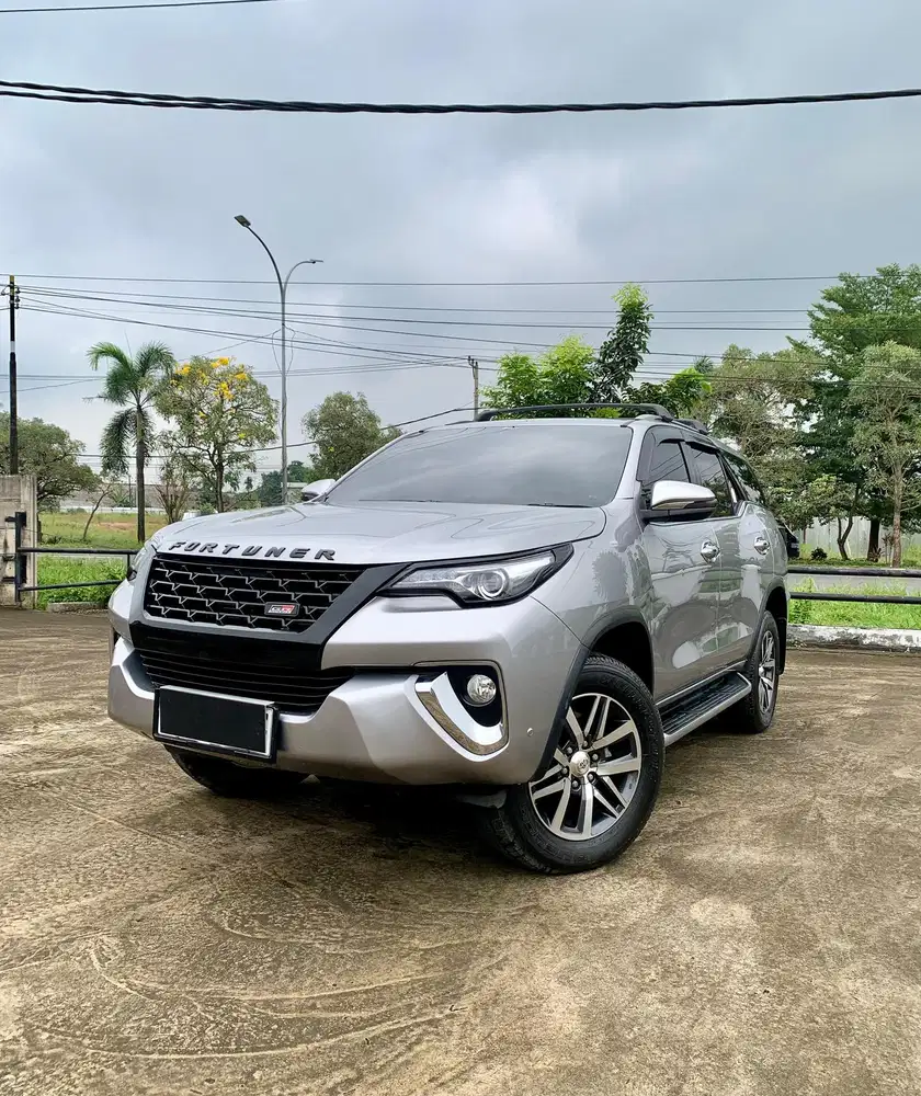 Toyota Fortuner 2.4 VRZ AT 2017