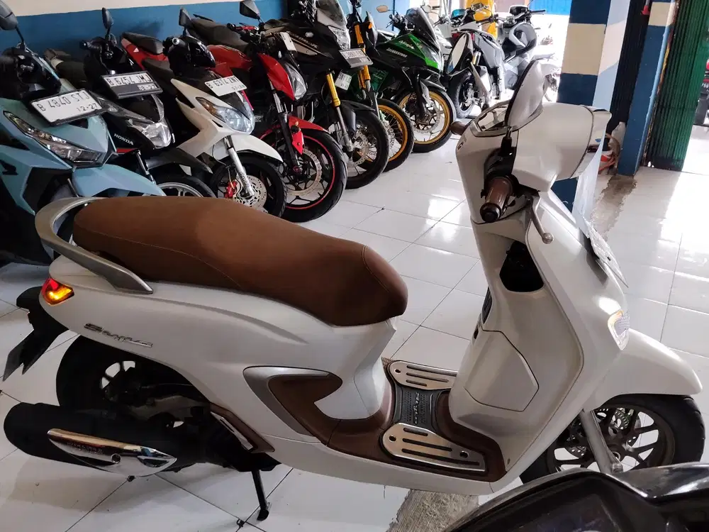 Dijual cepat honda stylo 2025 istimewa