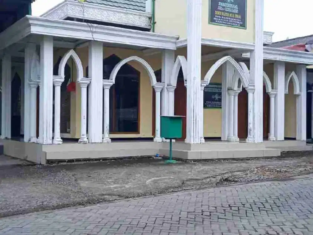 Dijual Tanah Kavling Nol Poros Murrraah
Batas Kota Surabaya. 
Klitih Randegansari Driyorejo Gresik