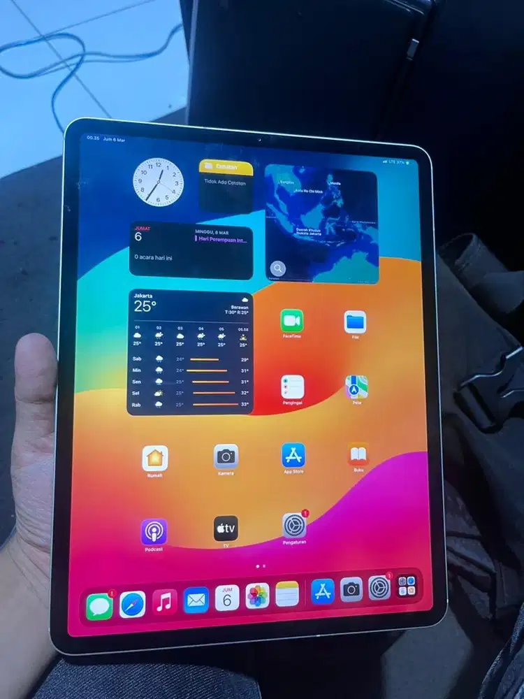 Ipad Pro 3 (12,9 inci) 256gb Generasi Ke 3 mulus