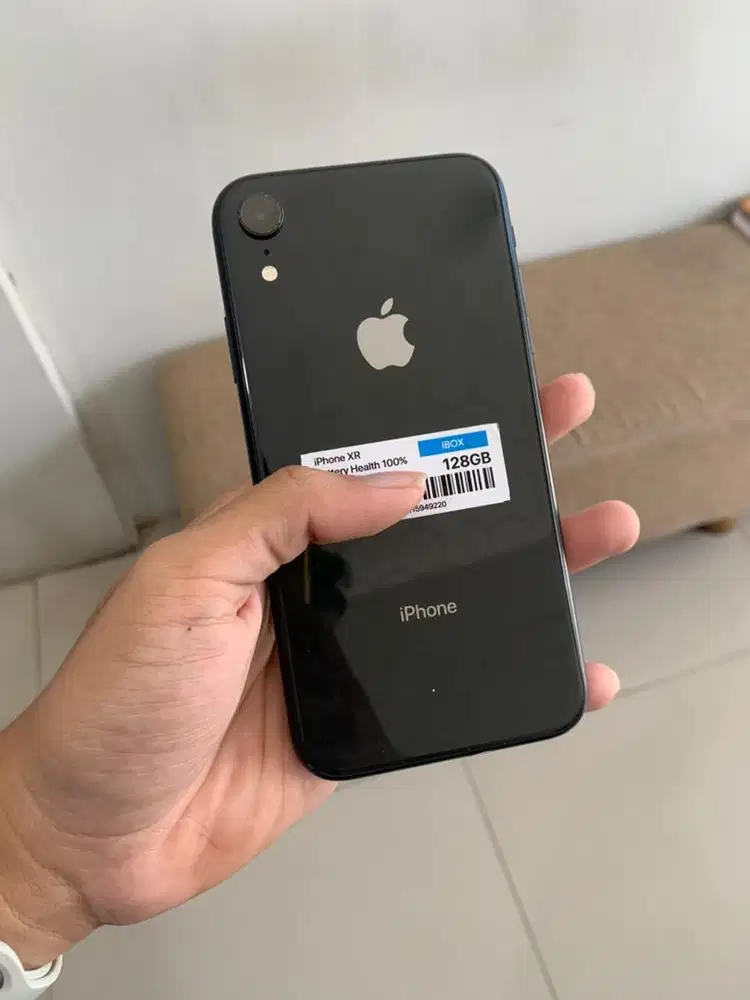 iPhone Xr 128Gb iBox