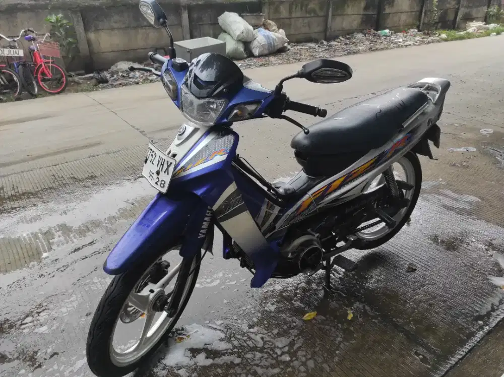 Jual Yamaha F1zr 2004