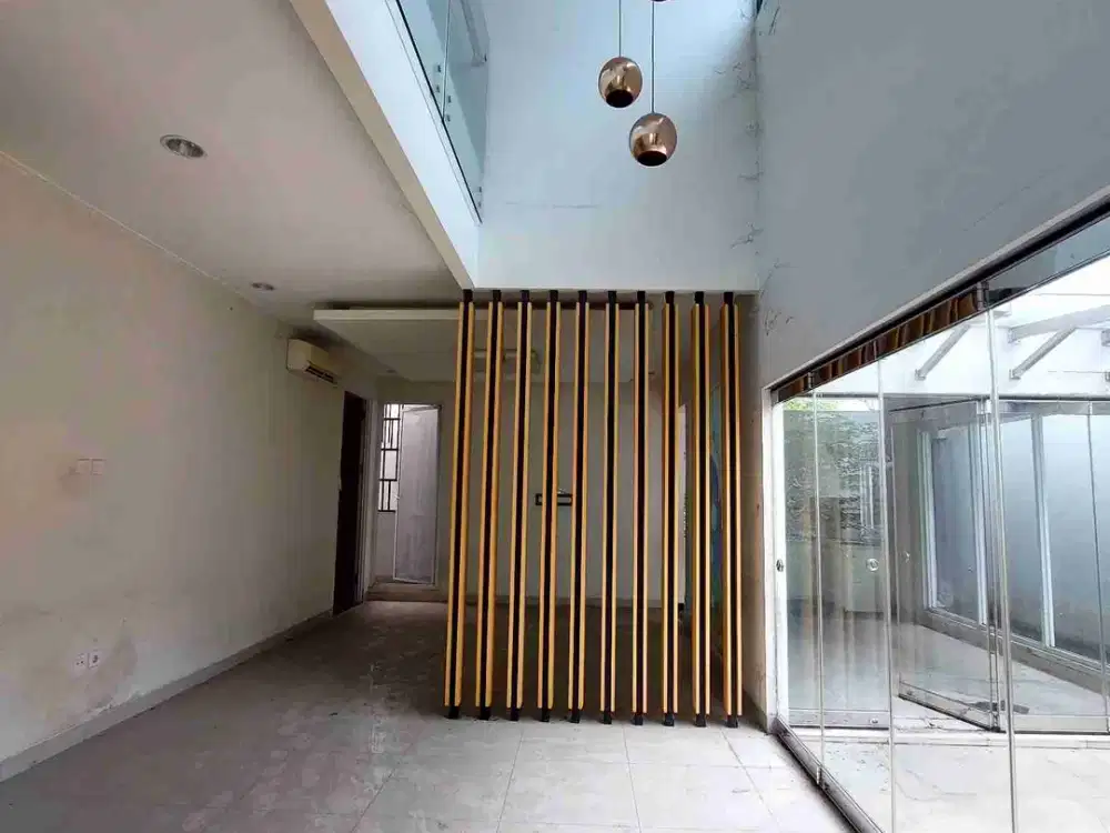 Dijual/Sewa Rumah Siap Huni Taman Simpruk Lippo Cikarang